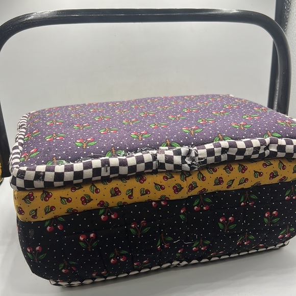 VTG Wood Sewing box - Picture 5 of 6